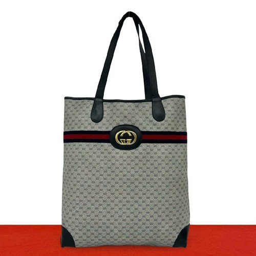Excellent condition gucci old - excellent,