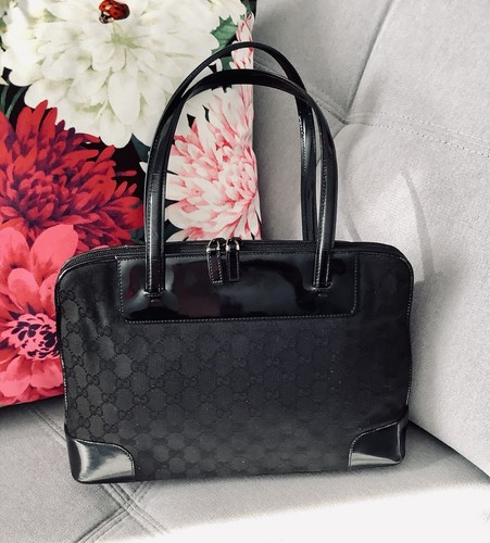 Authentic gucci monogram - gg,