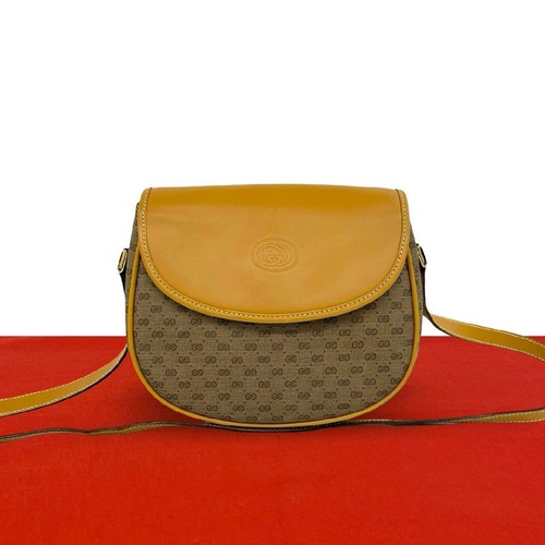 Excellent condition rare gucci - excellent,
